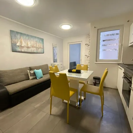 Suzi * ツリクヴェニツァ