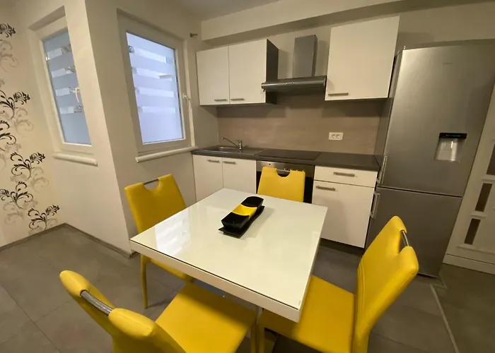 Suzi Apartment